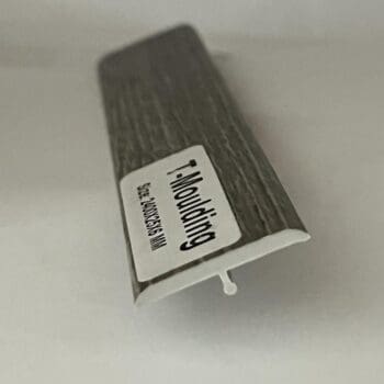 A picture of the bottom of a table.